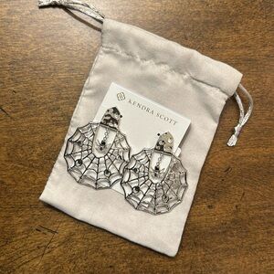 Kendra Scott Spiderweb Earrings